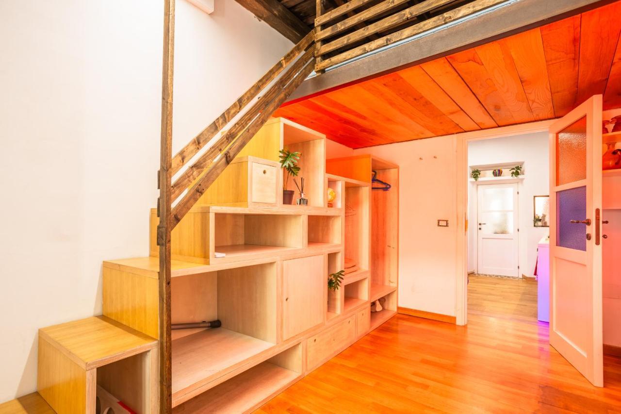 Apartment The Magic Hole Rom